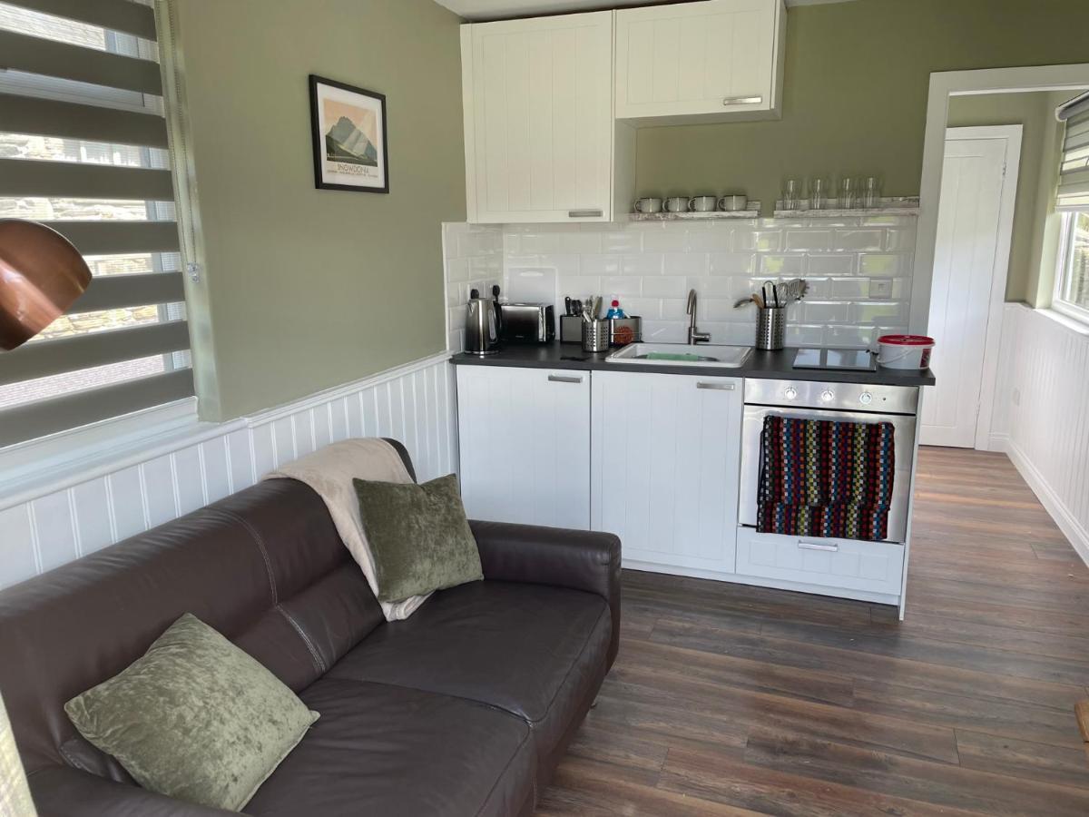 Tyddyn Bach Bunkhouse Villa Betws-y-Coed Bagian luar foto